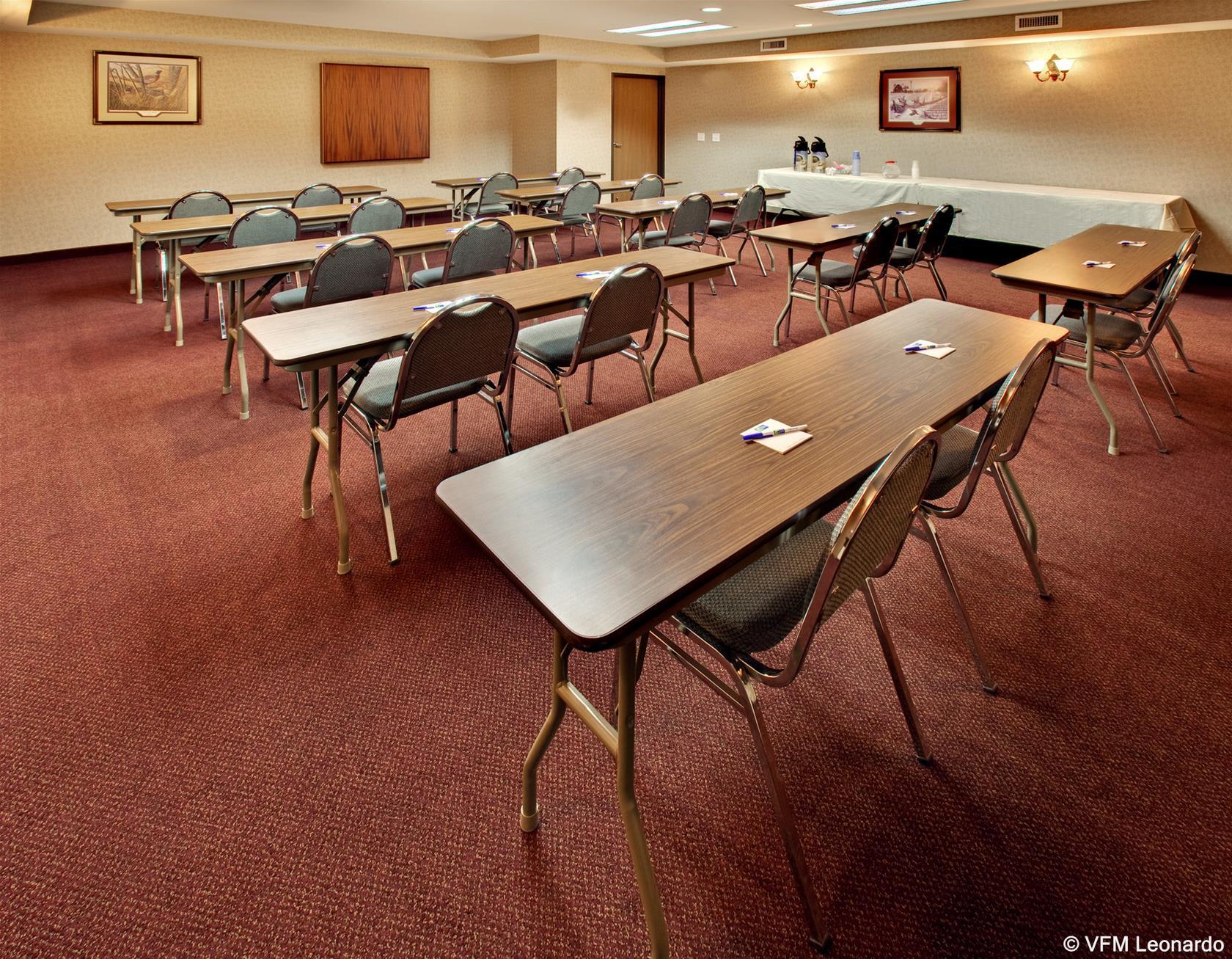 Best Western Watertown Екстер'єр фото
