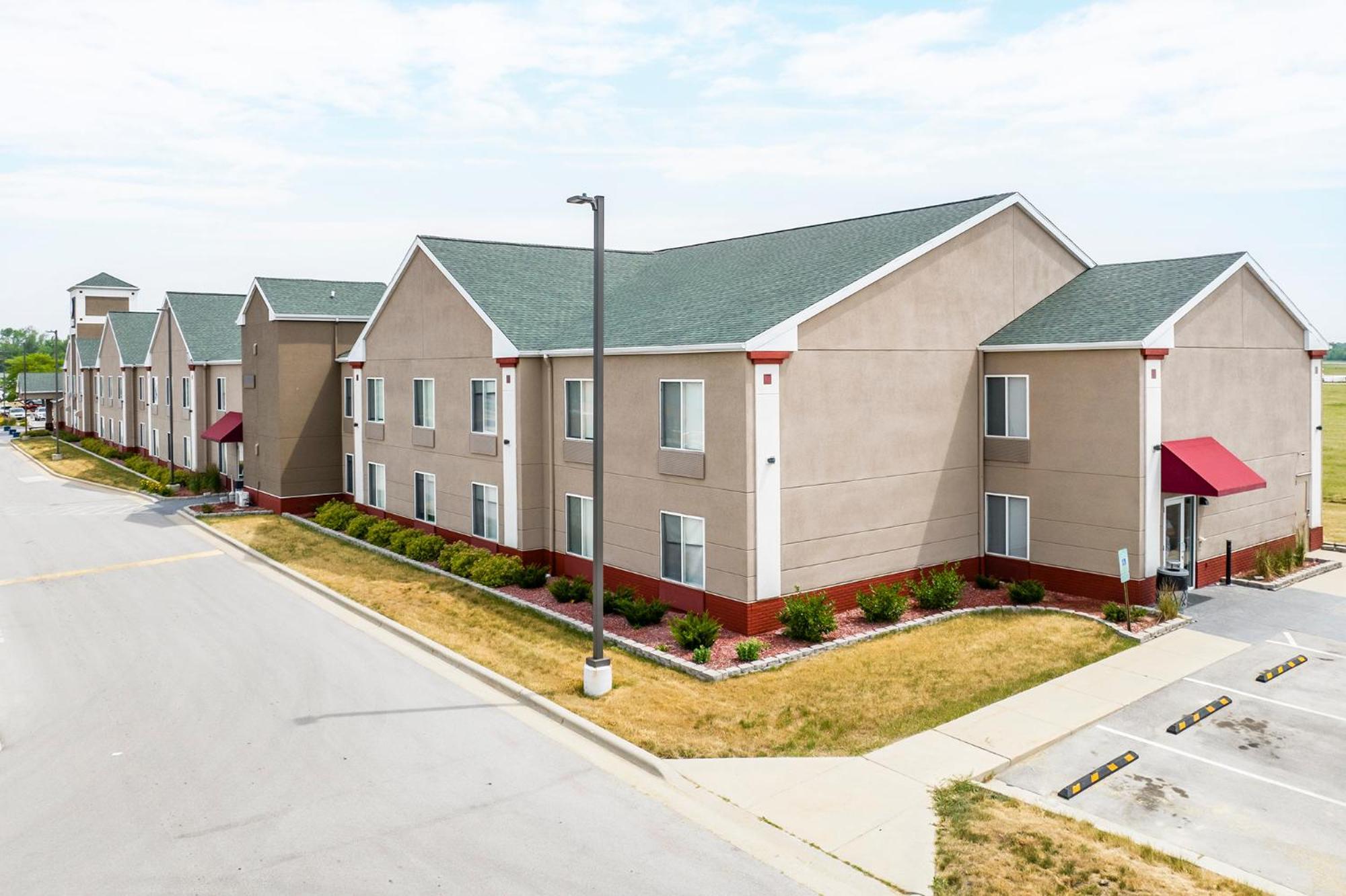 Best Western Watertown Екстер'єр фото
